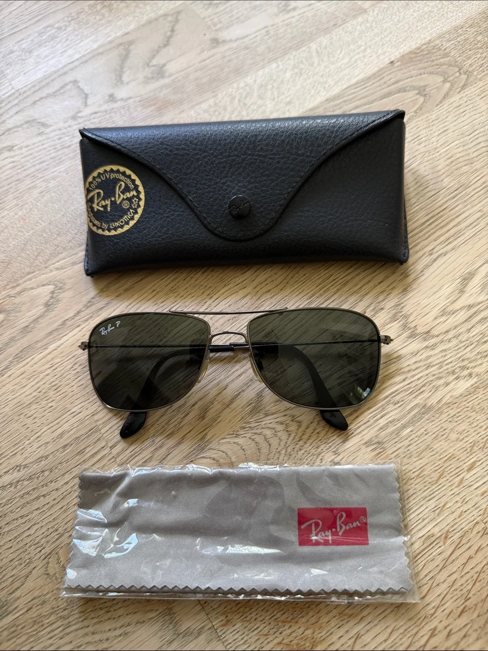Ray-Ban Kids Polarized Aviator Sunglasses in Black and Green